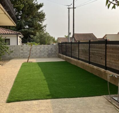 Aménagement terrassement gazon synthétique, taille de haies et nettoyage espaces verts Maraussan