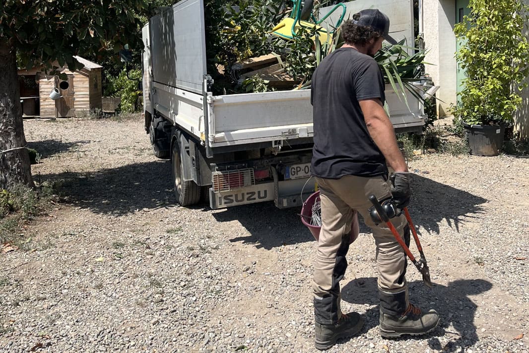 Paysagiste professionnel, conception et réalisation de massifs et plantation d’arbres et arbustes à Maraussan