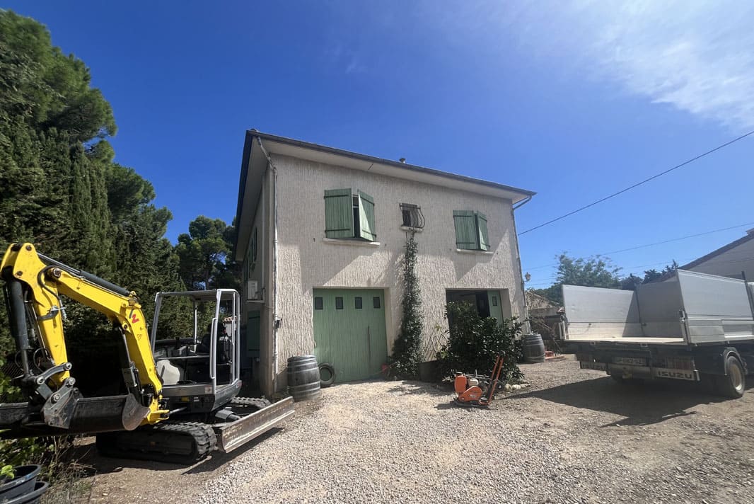 Aménagement terrassement gazon synthétique, nettoyage espaces verts, plantation d’arbres et arbustes Maraussan